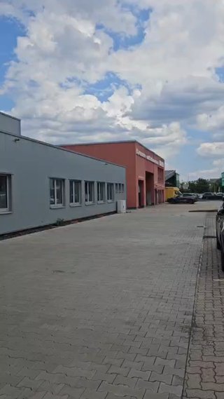 Hallenbeschriftung